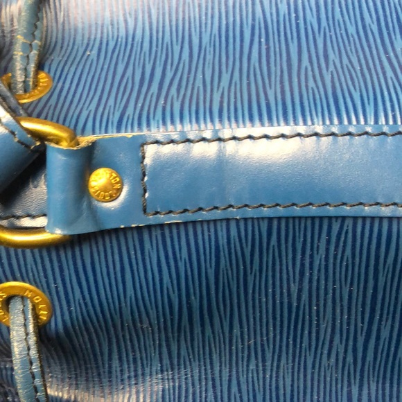 LOUIS VUITTON Petite Noe Toledo Blue Epi Leather Drawstring Bucket Bag AUTHENTIC - Picture 16 of 17
